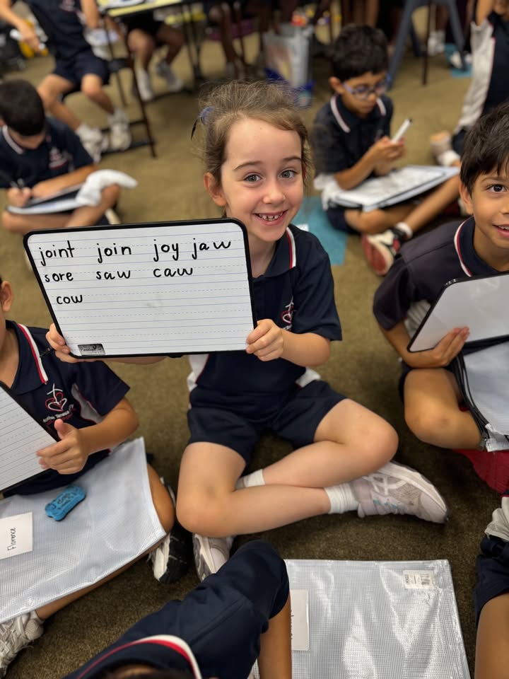 648316597298135_1459343536195433-1