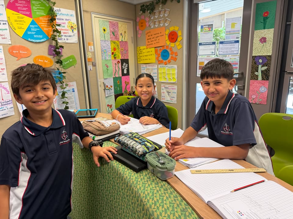 648316597298135_1477528351043618-1